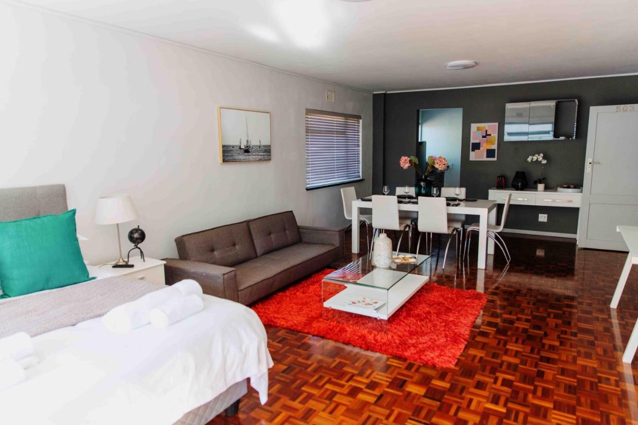 Camborne Holiday Apartments 케이프타운 외부 사진