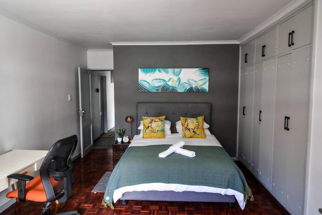 Camborne Holiday Apartments 케이프타운 외부 사진